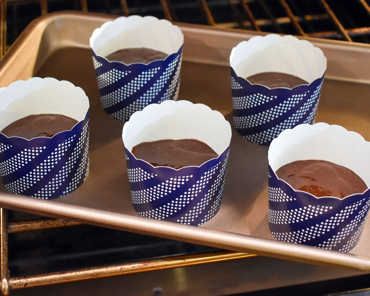 Large Paper Baking + Snack Cups Set - Pink & Gold