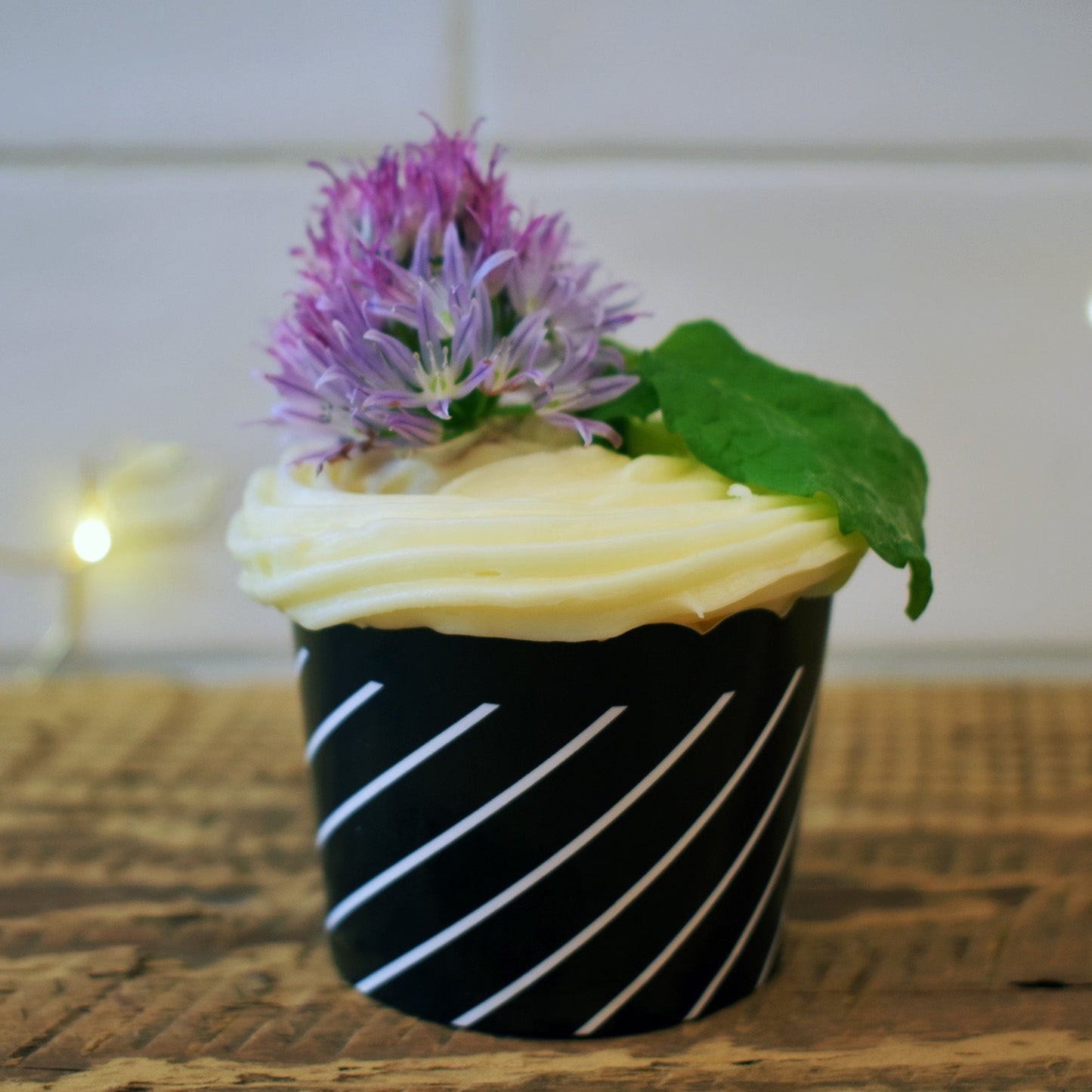 Small Paper Baking + Snack Cups - Black