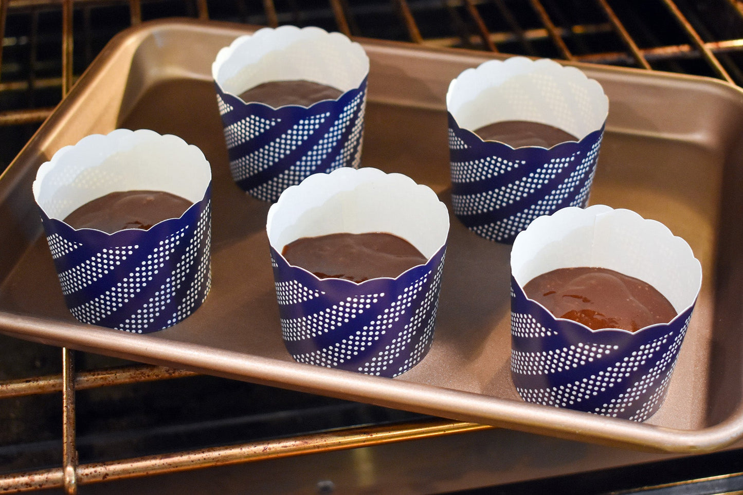 Large Paper Baking + Snack Cups Set - Pastel