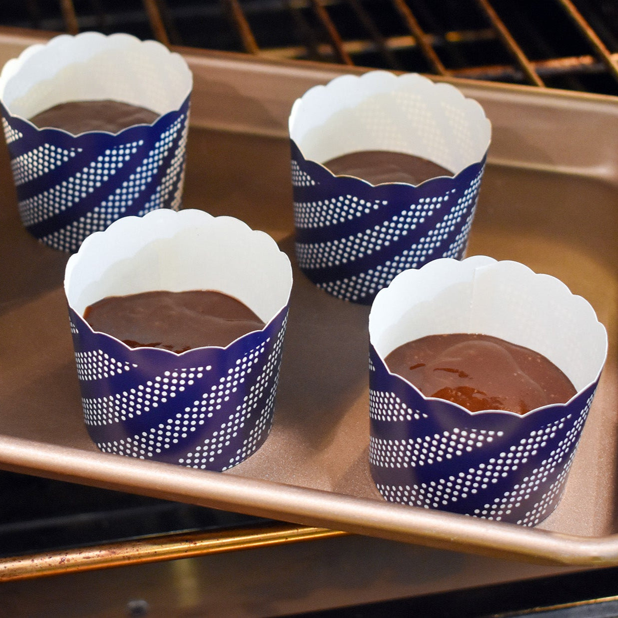 Small Paper Baking + Snack Cups - Gold