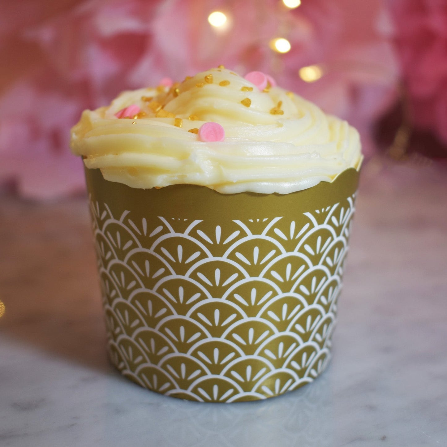 Large Paper Baking + Snack Cups - Gold
