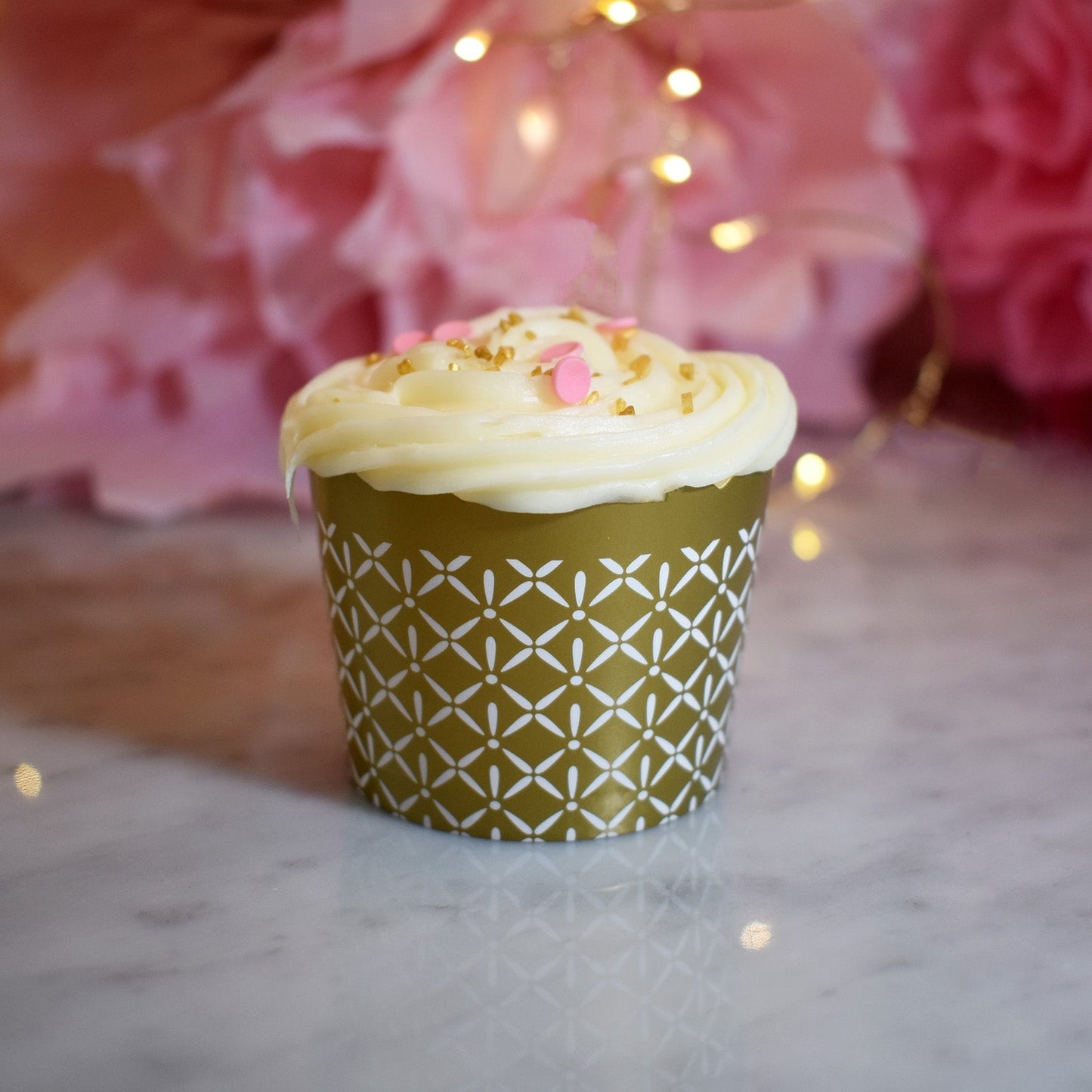 Small Paper Baking + Snack Cups - Gold
